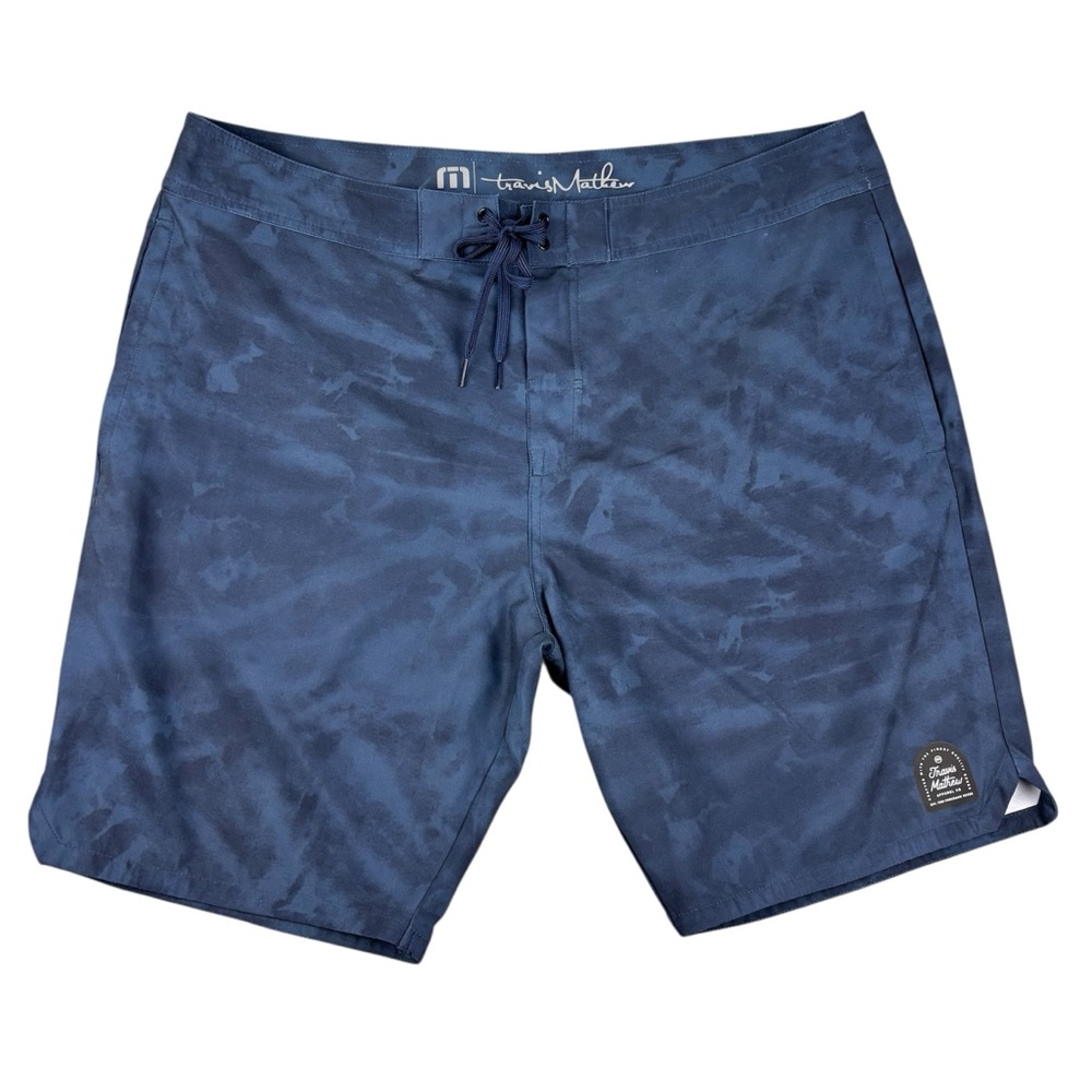 Travis Mathew Board Shorts Mens 40 Blue Abstract Camo Hide Your WiFi